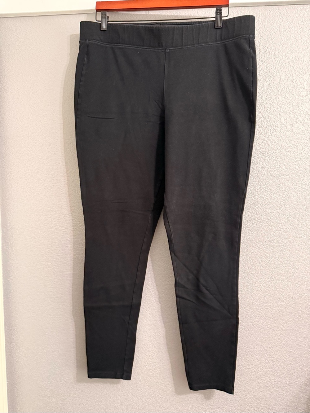 Old Navy Black High-Rise Leggings